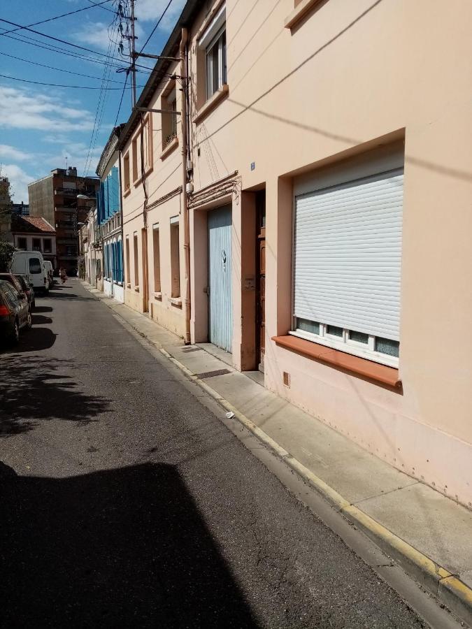 Le Central Montauban Exteriör bild